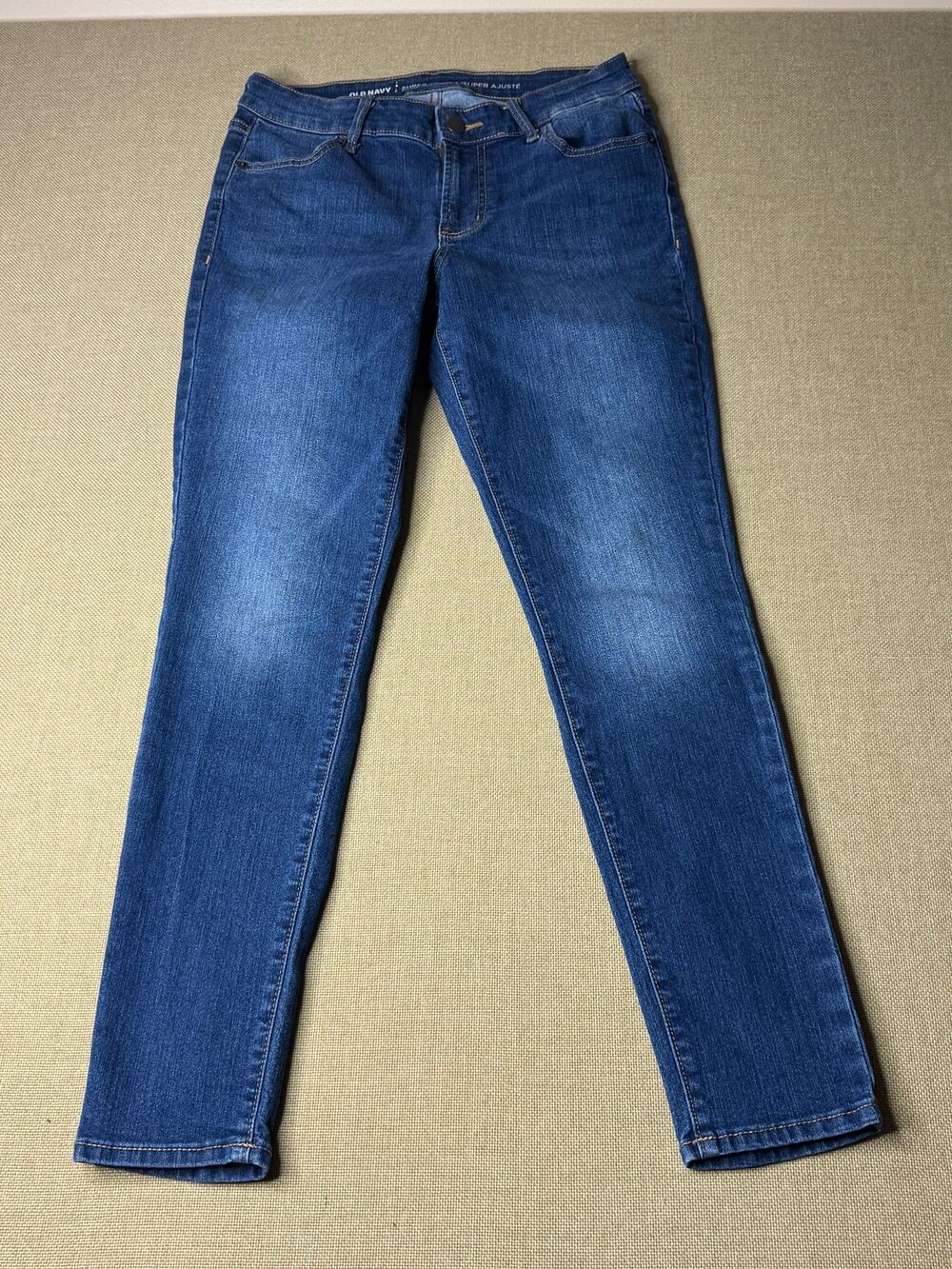 Old Navy Super Skinny Jeans Women’s 4 Regular Mid Rise Medium Wash Stretch